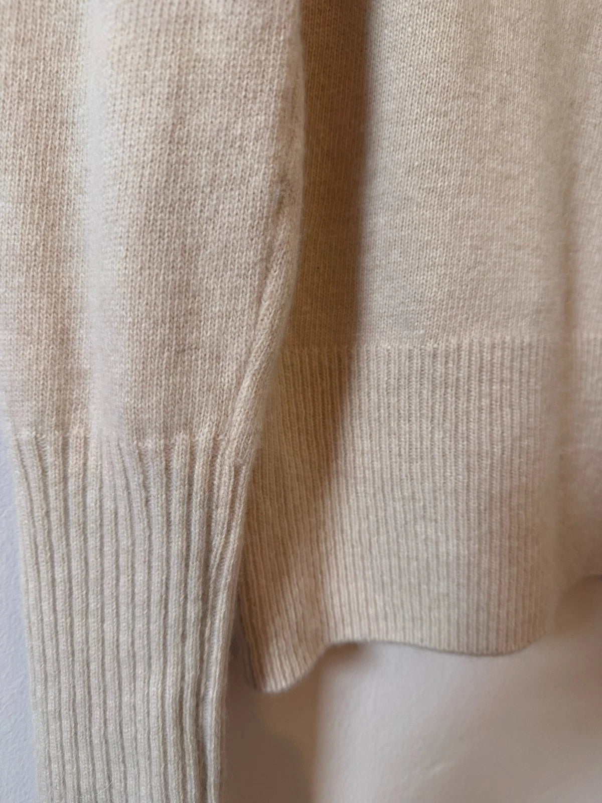 Lambswool Knit Jumper - Cream