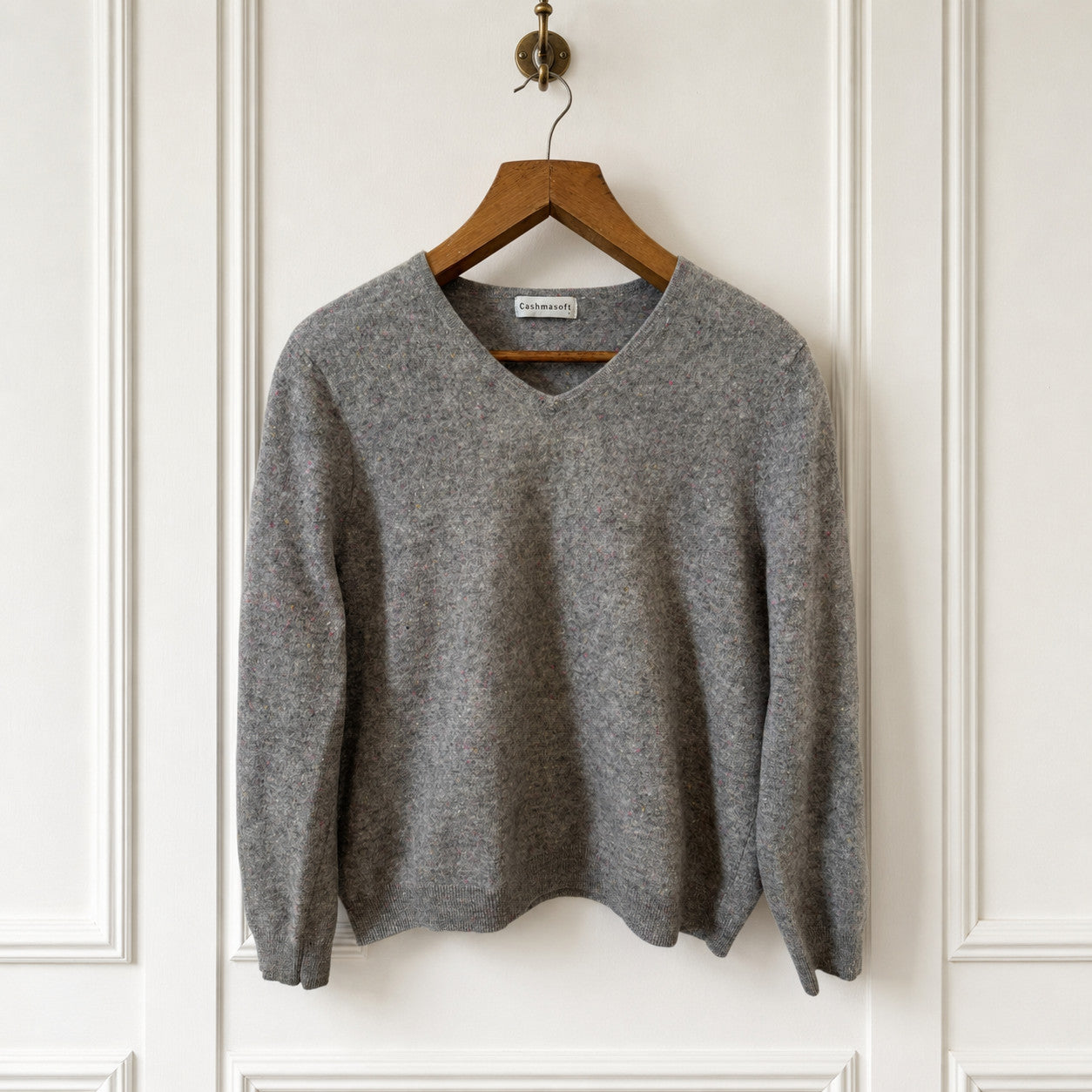 Grey Flecked Cashmere Knit