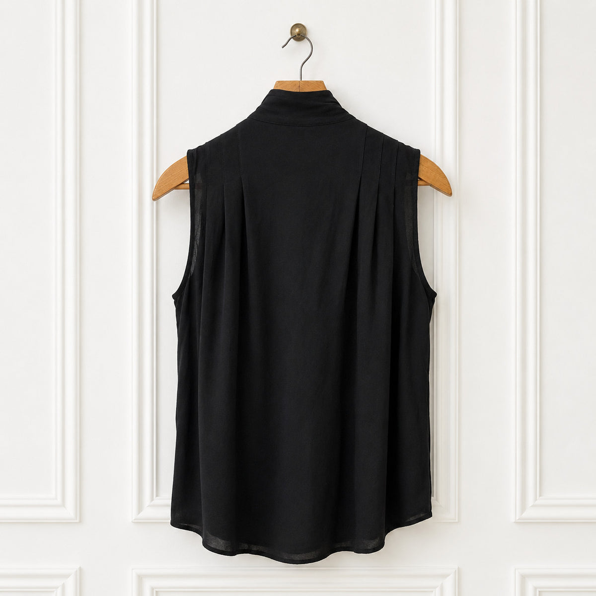 Black Pussy Bow Sleeveless Blouse